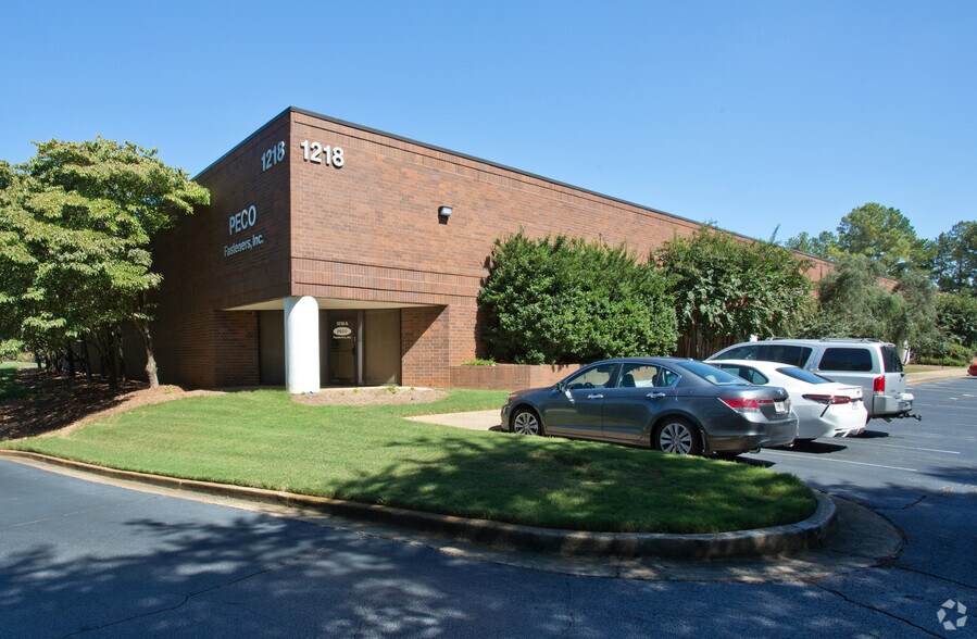 More Photos Of 7990 Second Flags Dr, Austell Unknown For Lease