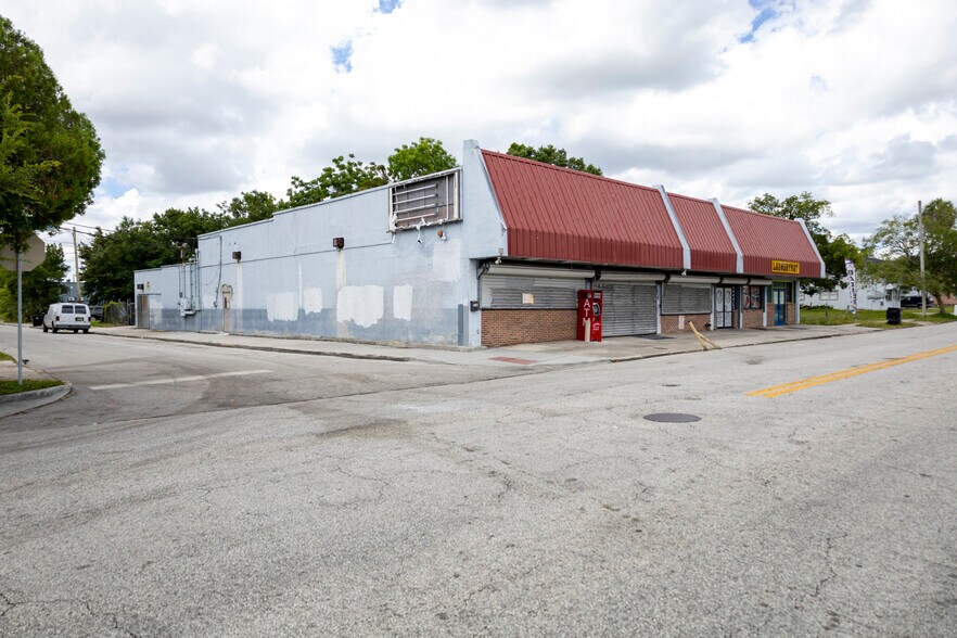 More Photos Of , Orlando Unknown For Sale