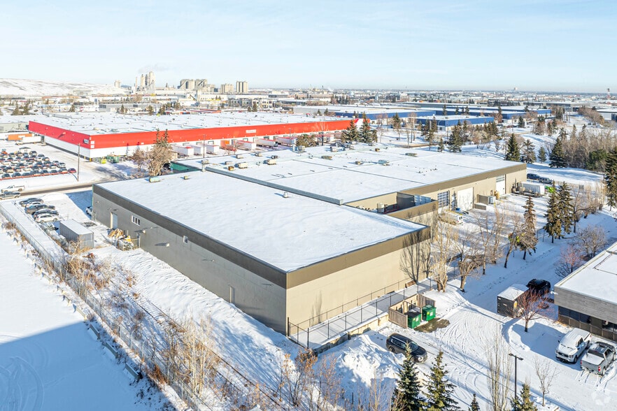 More Photos Of 16815 117 Ave NW, Edmonton Light Distribution For Lease