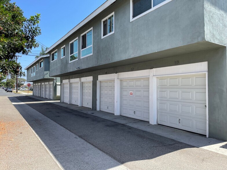 More Photos Of 15505 S Budlong Pl, Gardena Apartments For Sale