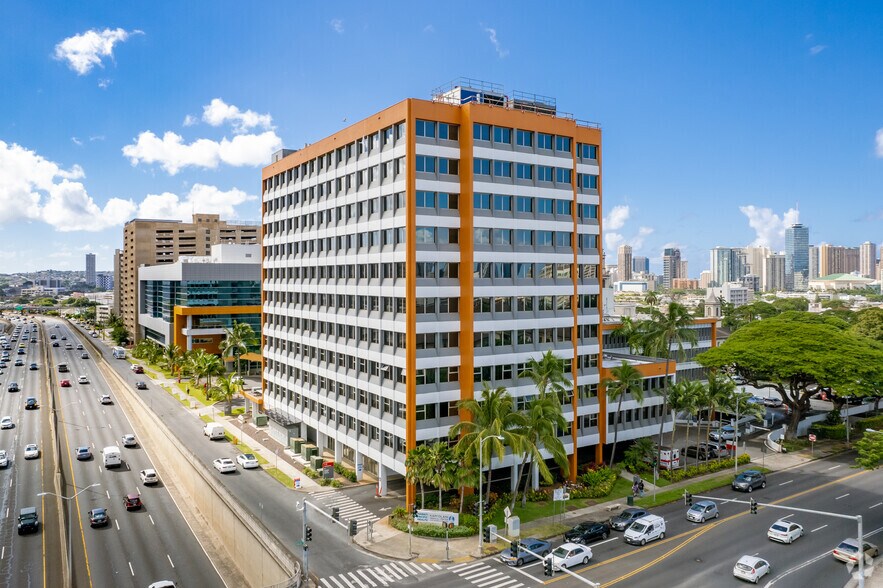 Primary Photo Of 1319 Punahou St, Honolulu Medical For Lease