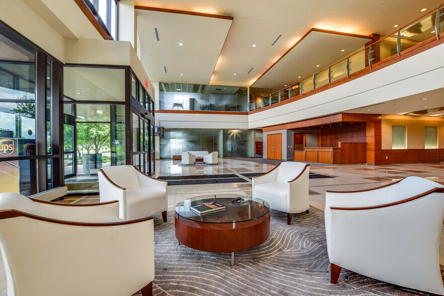 More Photos Of 10 Terrace Ct, Madison Office For Lease