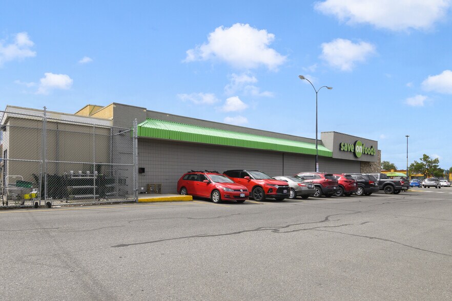More Photos Of 195 Highway 33 W, Kelowna General Retail For Sale