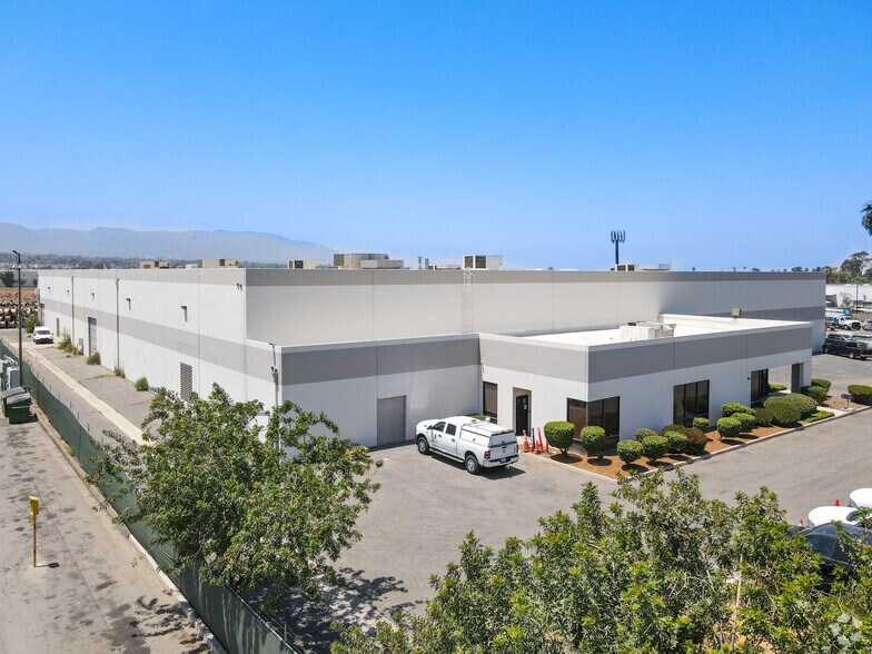 Primary Photo Of 720 S Temescal St, Corona Manufacturing For Lease