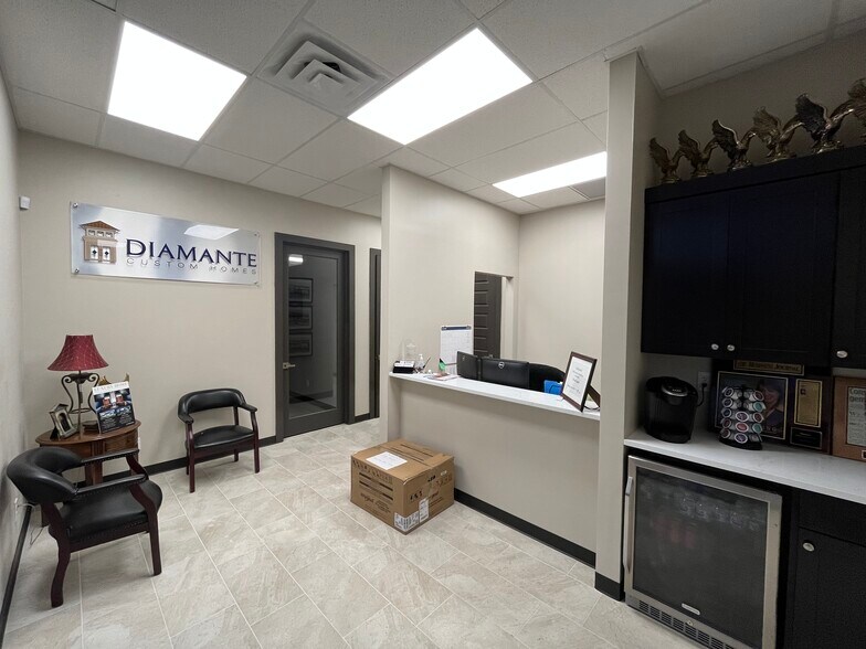 More Photos Of 4725 College Park, San Antonio Office For Lease