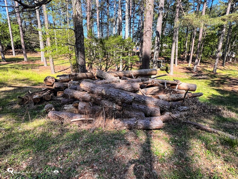 More Photos Of 2605 Ben Hill Rd, East Point Land For Sale