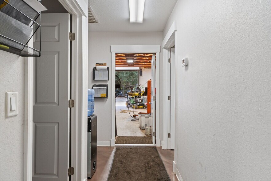 More Photos Of 3275 S Florida Ave, Inverness Office For Sale