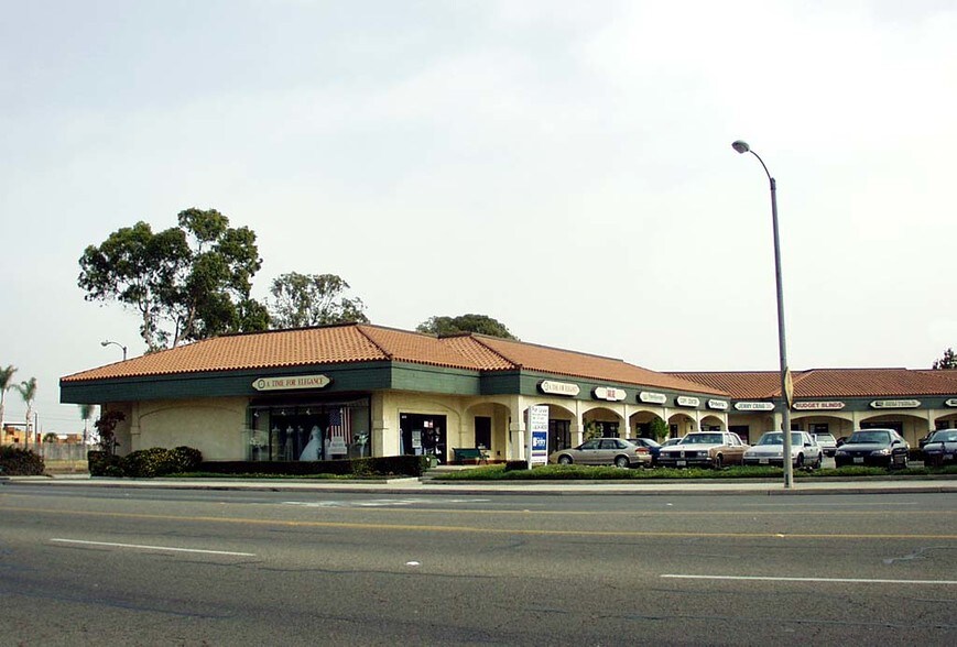 More Photos Of 10660-10708 Los Alamitos Blvd, Los Alamitos Unknown For Lease