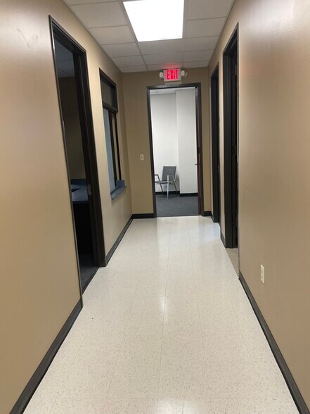 More Photos Of 3115 College Park Dr, Conroe Medical For Sale