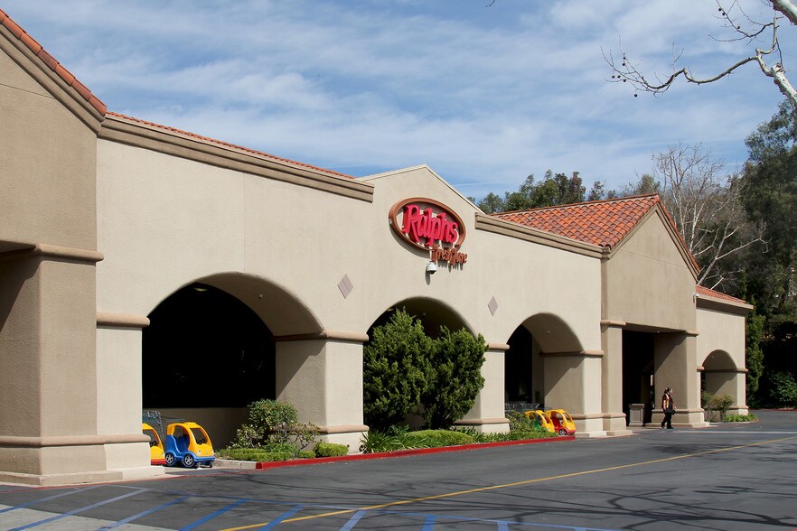 More Photos Of 3815-3963 E Thousand Oaks Blvd, Westlake Village Unknown For Lease