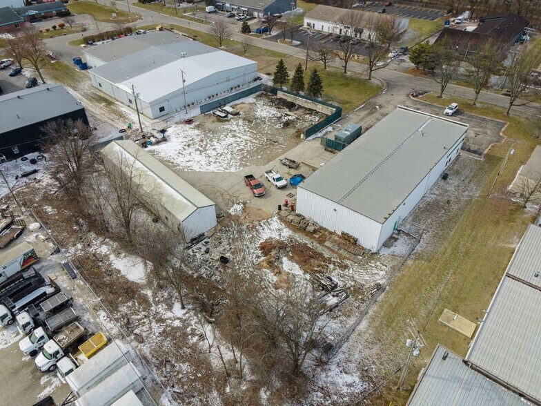 Primary Photo Of 15390 Stony Creek Way, Noblesville Warehouse For Lease