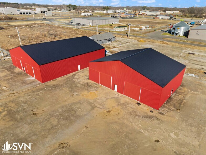 More Photos Of 300 Opportunity dr, Mayfield Warehouse For Sale