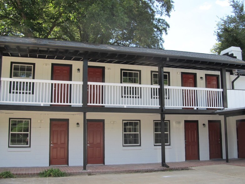 More Photos Of 1301 Wake Forest Rd, Raleigh Office For Lease