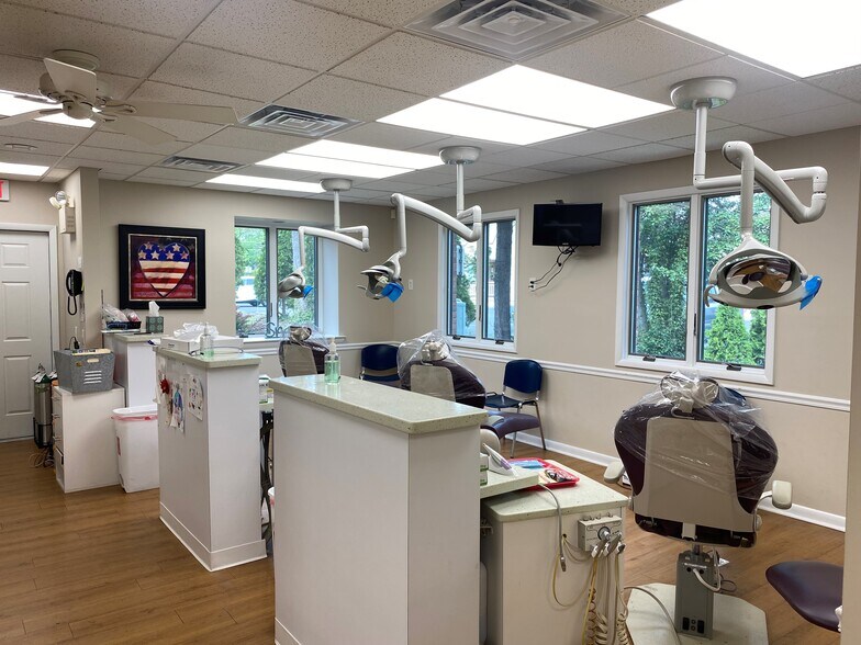 More Photos Of 401 Kings Hwy, Cherry Hill Medical For Lease