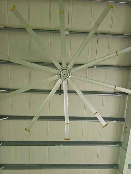More Photos Of 711 Ramp Rd, Naples Airplane Hangar For Sale