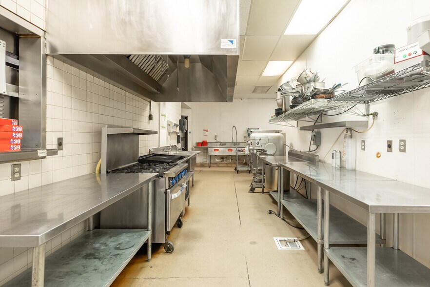 More Photos Of 78491 US Highway 40, Winter Park Bar For Sale