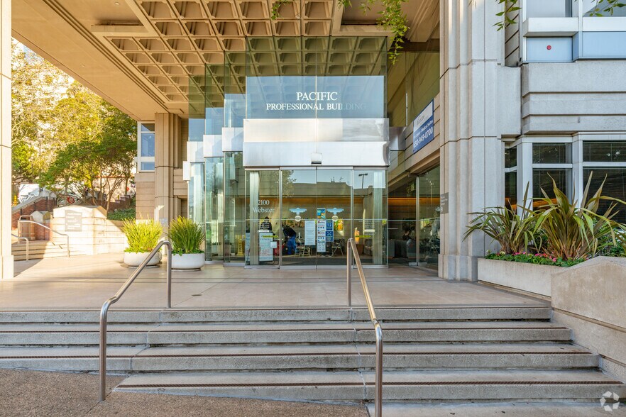 More Photos Of 2100 Webster St, San Francisco Medical For Lease