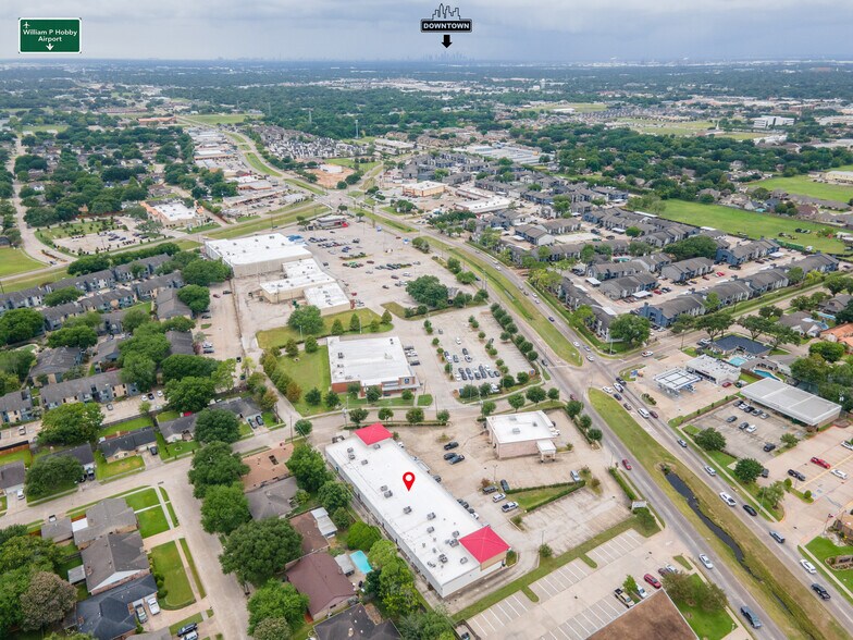 More Photos Of 4300-4302 Fairmont Pky, Pasadena Unknown For Lease