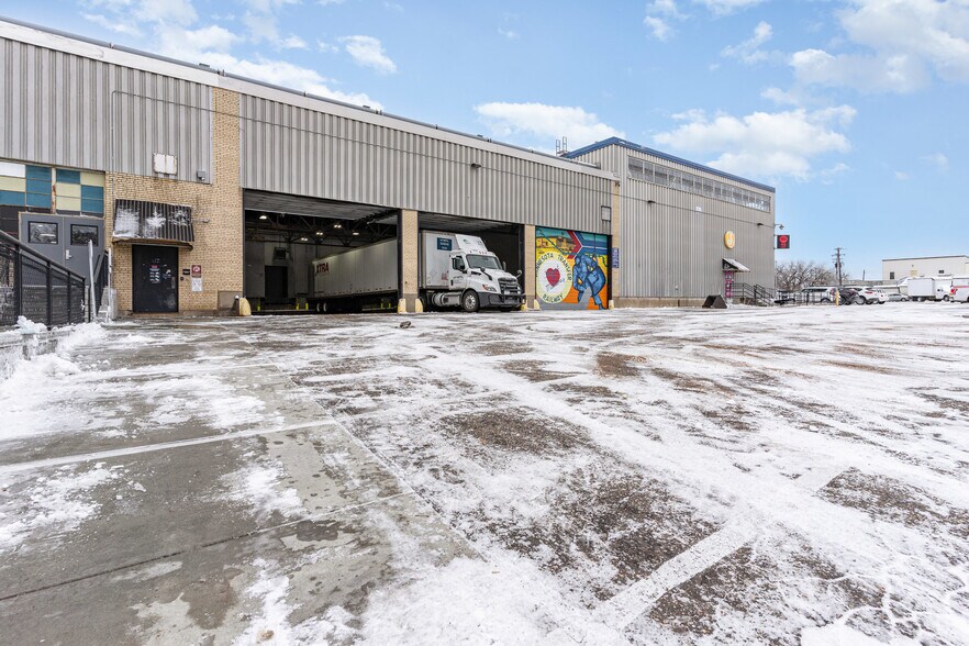 More Photos Of 755 Prior Ave N, Saint Paul Research And Development For Lease