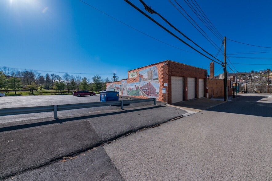 More Photos Of , Fairmont Unknown For Sale