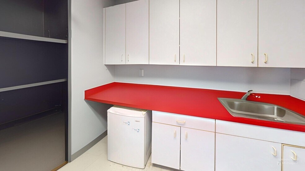 More Photos Of 1200 Durant Dr, Howell Manufacturing For Sale