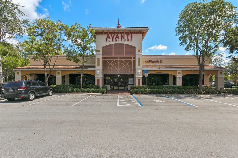 More Photos Of 109-199 Weston Rd, Weston Unknown For Lease