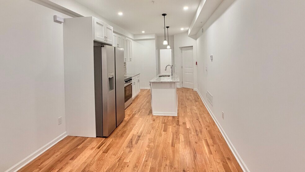More Photos Of 5352 Cedar Ave, Philadelphia Apartments For Sale