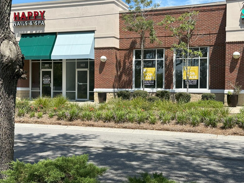 Primary Photo Of 1903 N Highway 17, Mount Pleasant General Retail For Lease