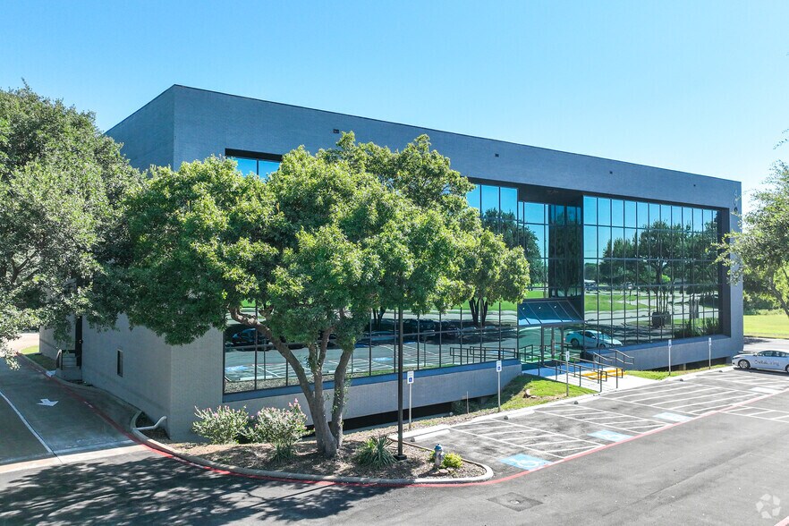 Primary Photo Of 400 N Allen Dr, Allen Coworking Space