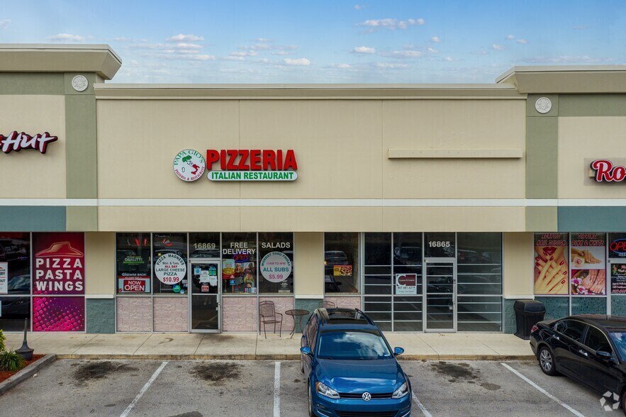 More Photos Of 16825 E Colonial Dr, Orlando Unknown For Lease