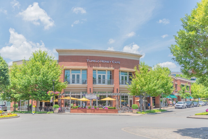 More Photos Of 5000 Meridian Blvd, Franklin Unknown For Lease