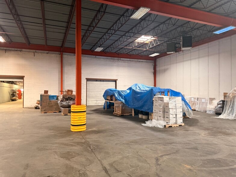More Photos Of 6146 Molloy Rd, East Syracuse Industrial For Lease