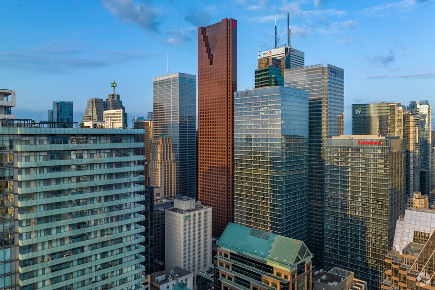 More Photos Of 40 King St W, Toronto Office For Lease