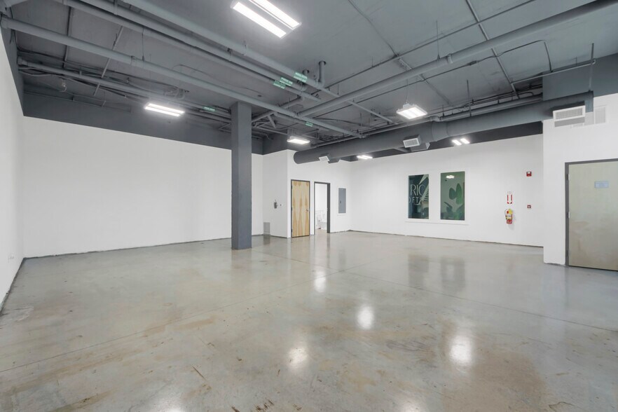 More Photos Of 346 SW Peters St, Atlanta Apartments For Lease