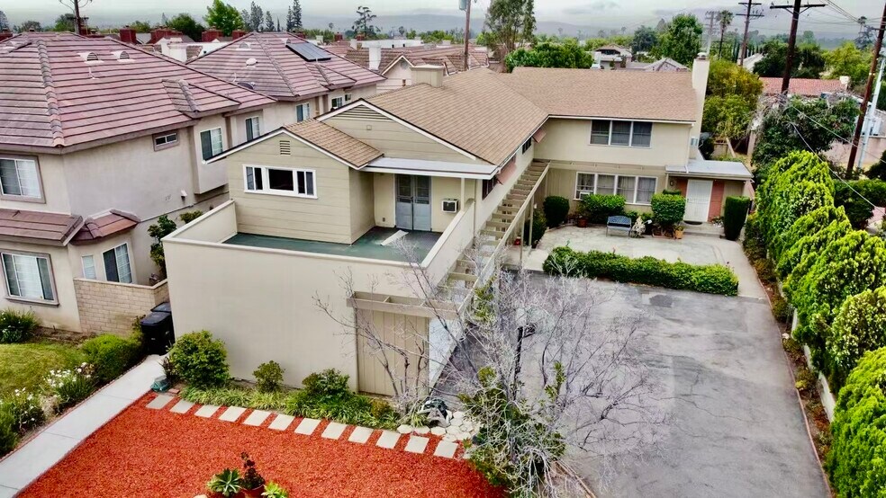 Primary Photo Of 1150 Okoboji Dr, Arcadia Apartments For Sale