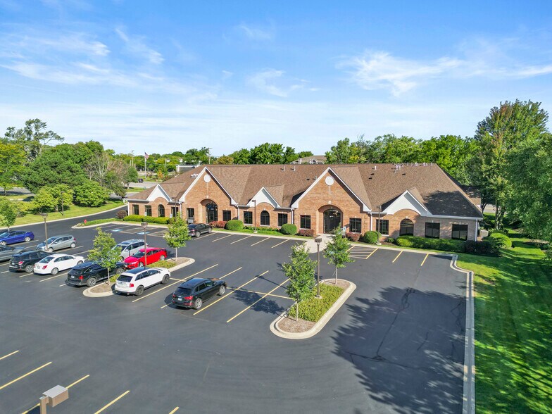 More Photos Of 6475 Washington St, Gurnee Office For Sale