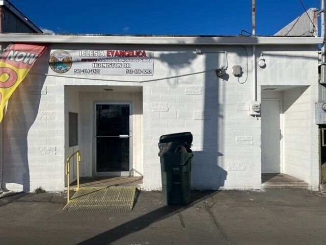 More Photos Of 164 E Main St, Hermiston General Retail For Sale