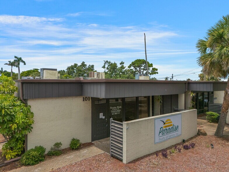 More Photos Of 101 San Marco Dr, Venice Medical For Lease