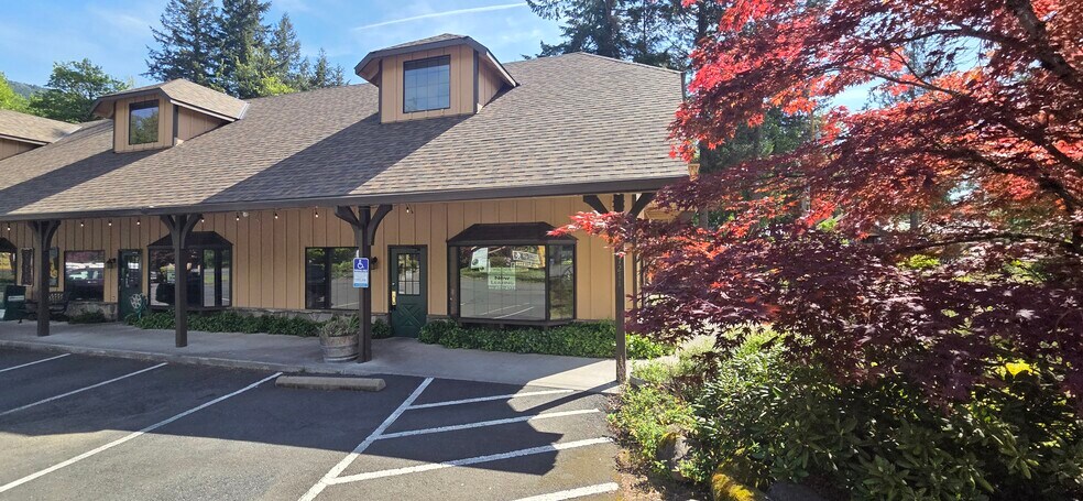 Primary Photo Of 67211 E Hwy 26, Welches General Retail For Lease