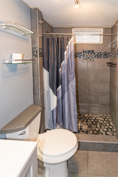 More Photos Of 4905 Liberty Heights Ave, Gwynn Oak Storefront Retail Residential For Sale