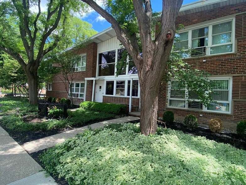 More Photos Of 3382 Harvard Rd, Royal Oak Apartments For Sale