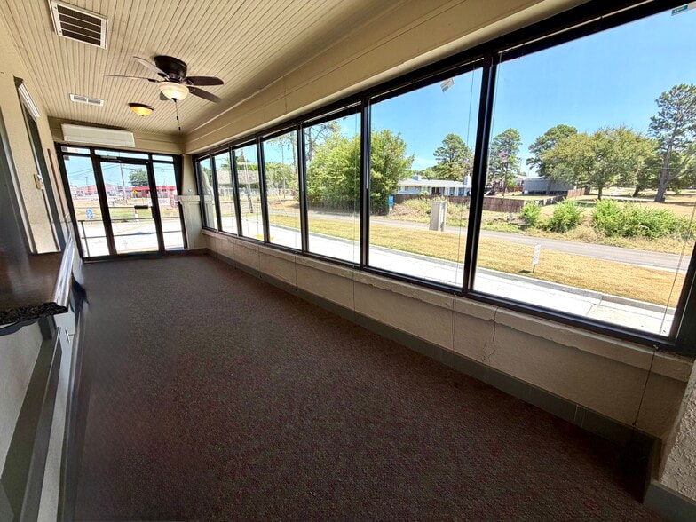More Photos Of 619 Fayetteville Rd, Van Buren Medical For Lease