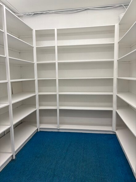 More Photos Of 1755 20th St, Vero Beach Storefront Retail Office For Sale