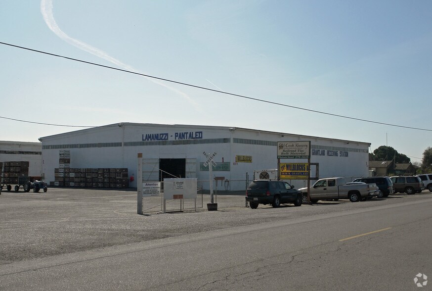More Photos Of 3636 N Grantland Ave, Fresno Warehouse For Lease