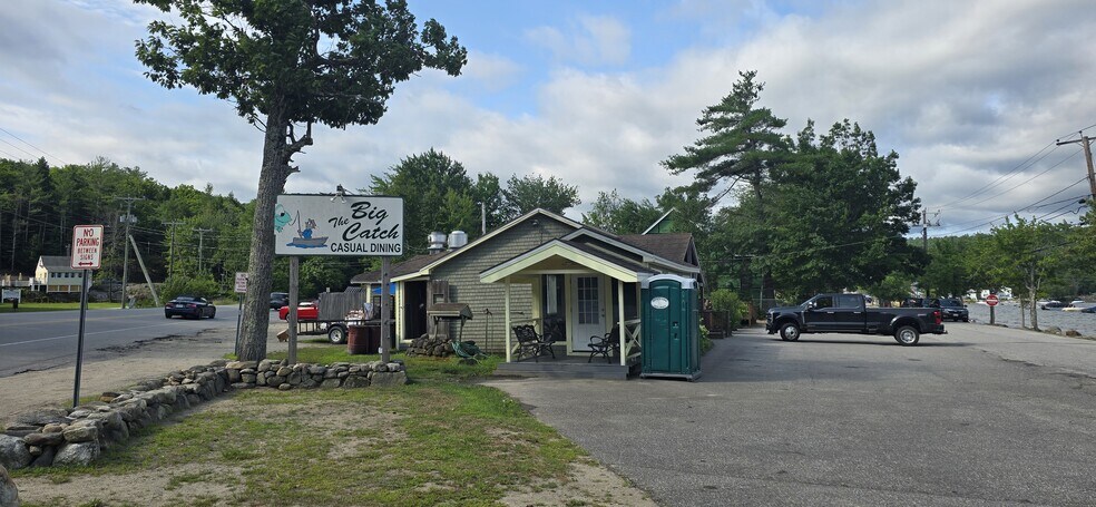 More Photos Of 150 Shore Dr, Bristol Restaurant For Sale