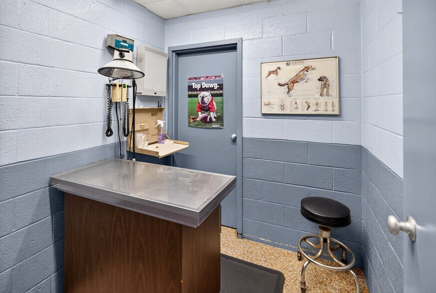 More Photos Of 1412 US-19 Hwy, Thomaston Healthcare For Sale