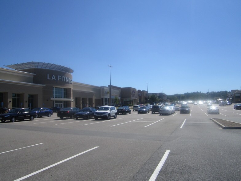 More Photos Of 90 Providence Hwy, Walpole Unknown For Lease