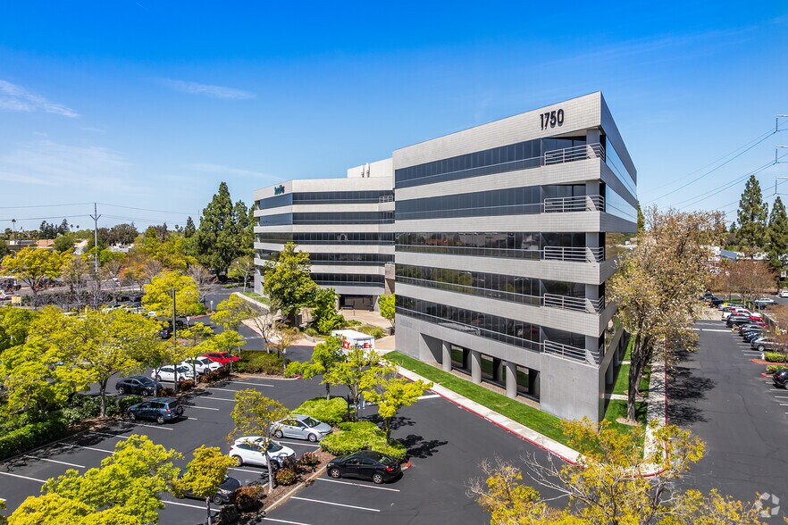 More Photos Of 1750 Howe Ave, Sacramento Coworking Space