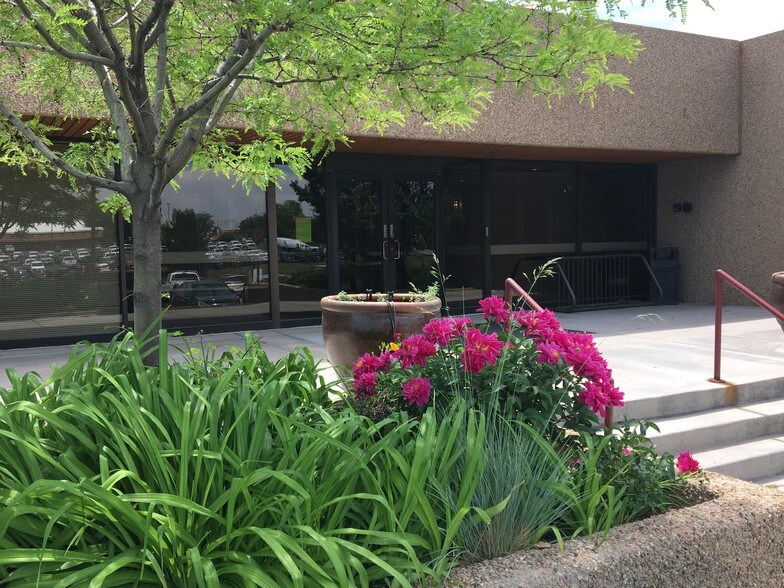 More Photos Of 10190 Bannock St, Northglenn Office For Lease