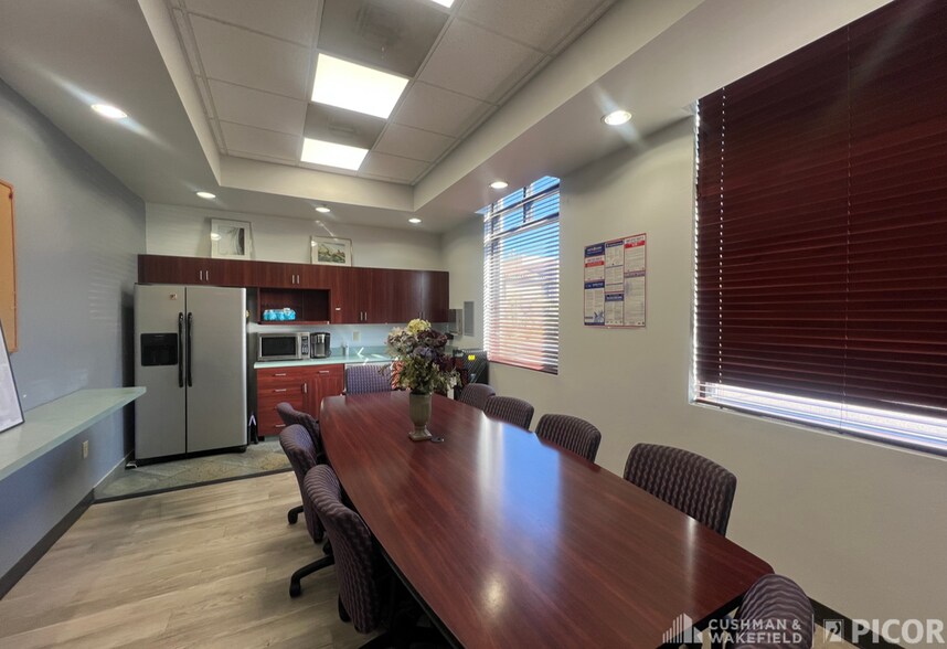 More Photos Of 2260 W Orange Grove Rd, Tucson Medical For Lease